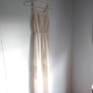 ✨3 for $25✨H&M sheer cream boho casual beach wear